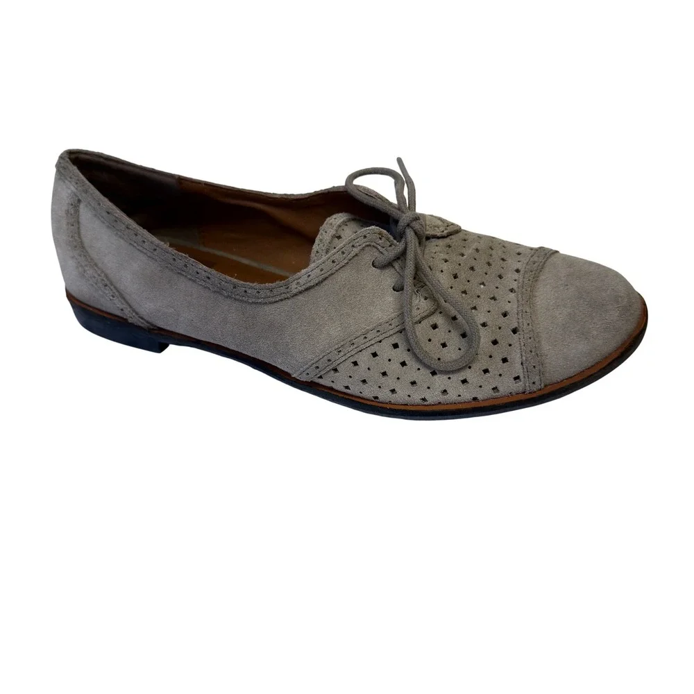 DV by Dolce Vita Womens Grey Suede Perforated Lace Up Oxford Flats Size 6.5 - Picture 2 of 8